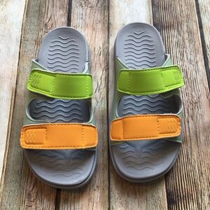 NEW Native Frankie Sugarlite Slides